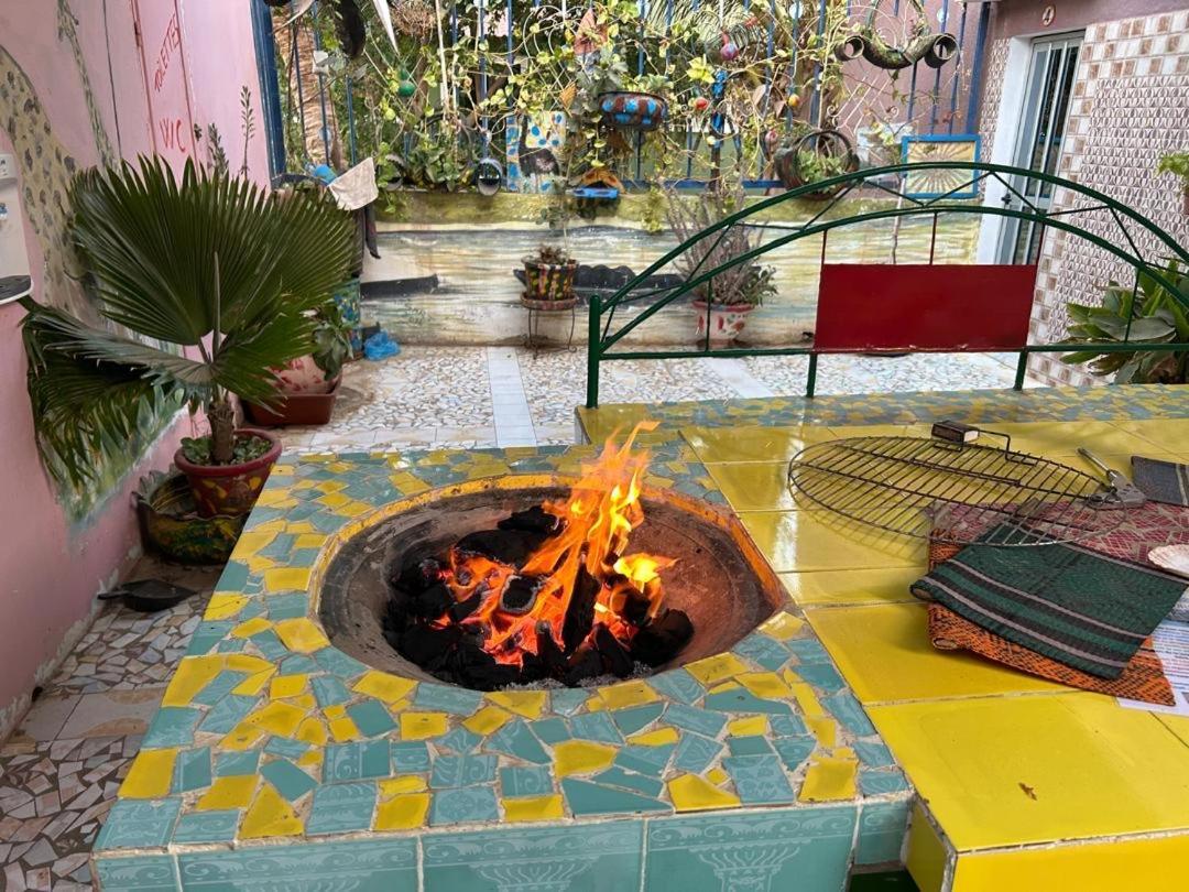 Chez Sofia Hotel Сент Луис Екстериор снимка